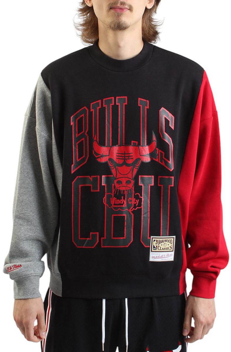 NBA Chicago Bulls Split 3 Crewneck Sweater Image 1