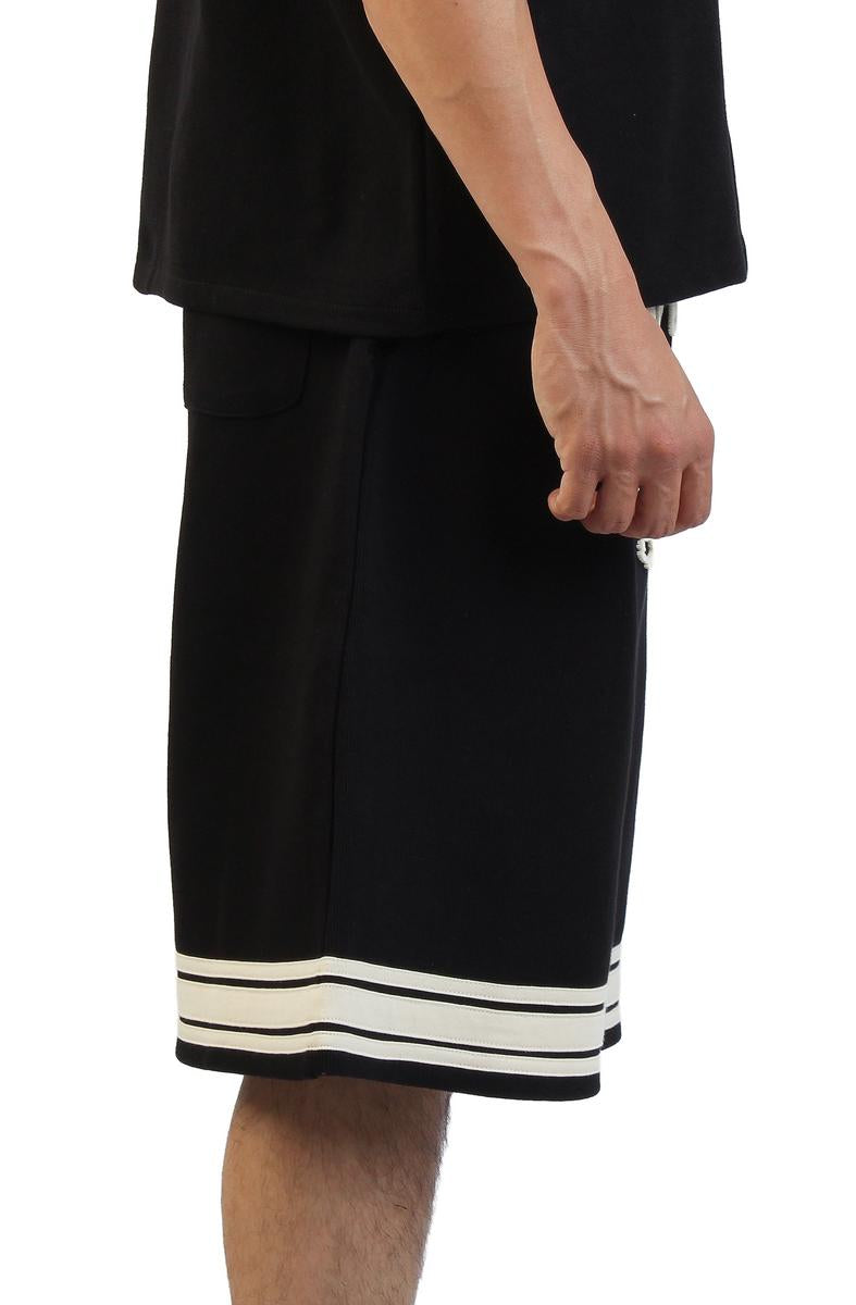 Curve Shorts  Image 4