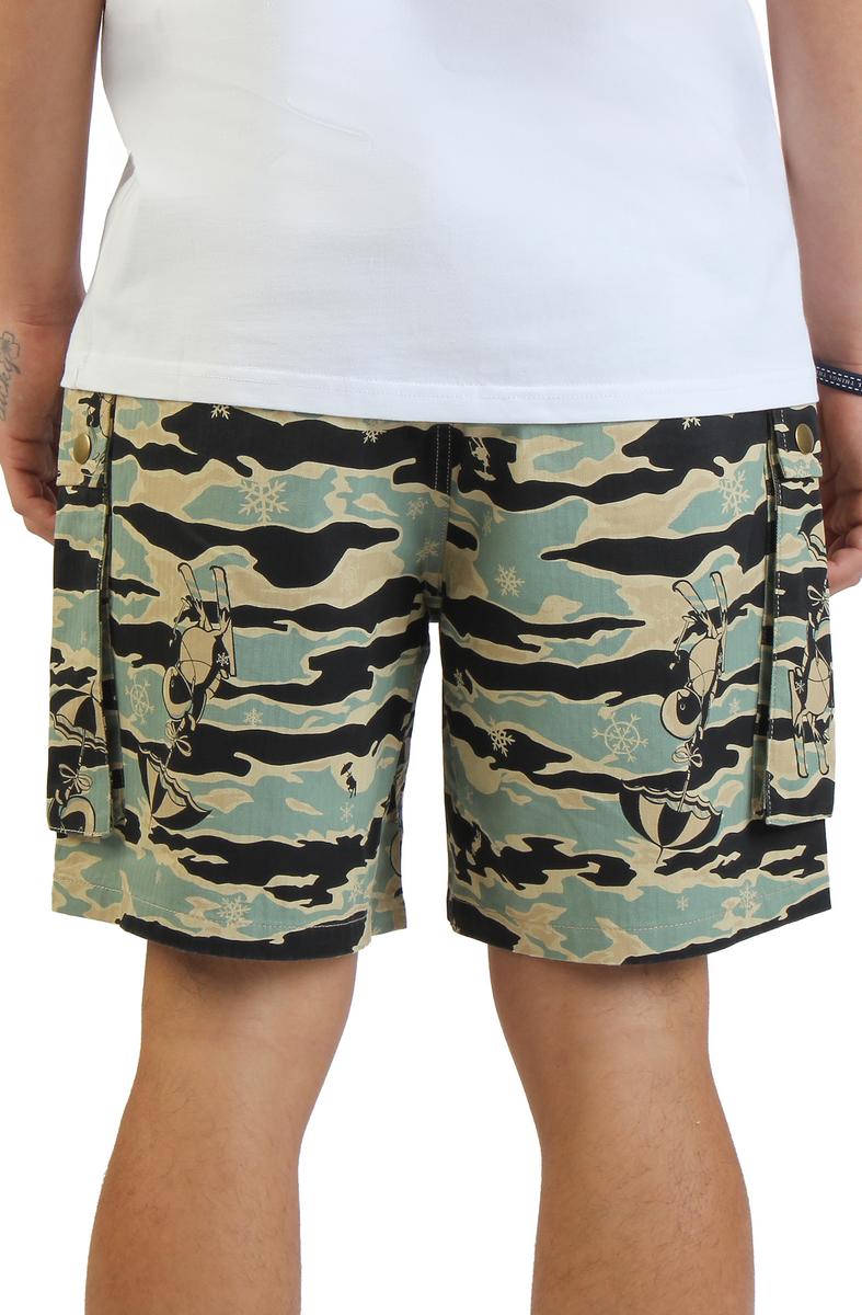 Camo Cargo Shorts Image 3