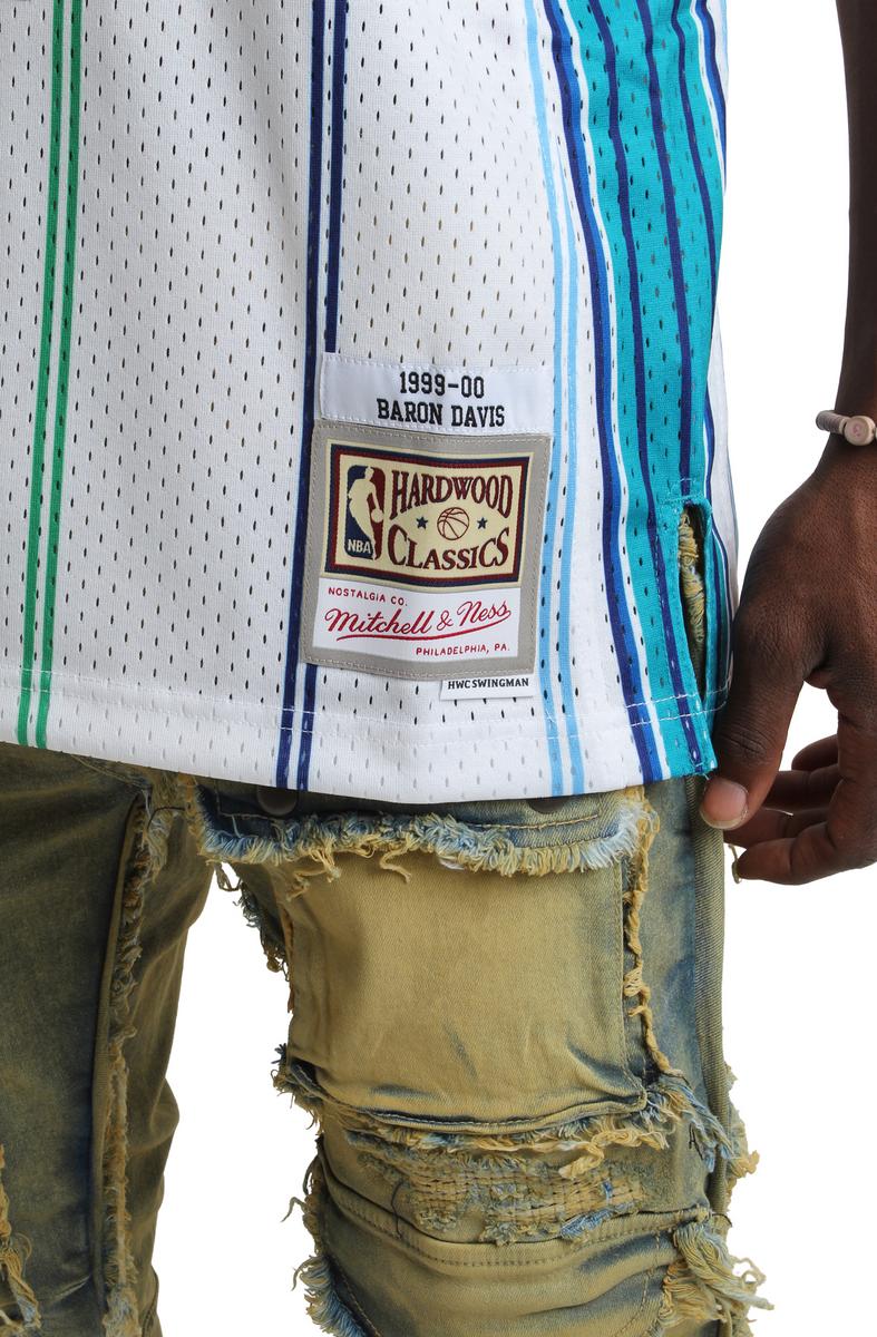 NBA Charlotte Hornets 1999 Baron Davis Swingman Jersey Image 5