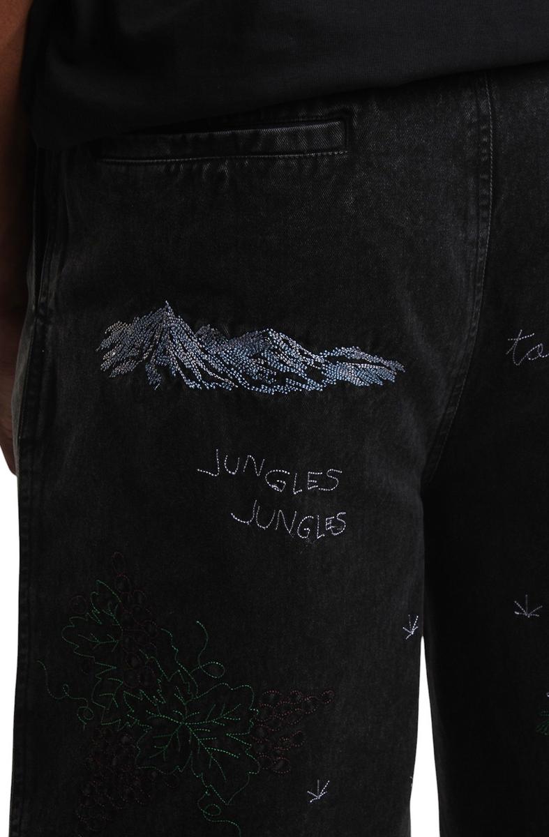 Questions Pleated Short Image 6