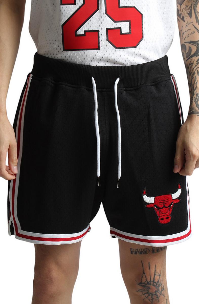 NBA Chicago Bulls Logo Over Game Day Shorts  Image 6