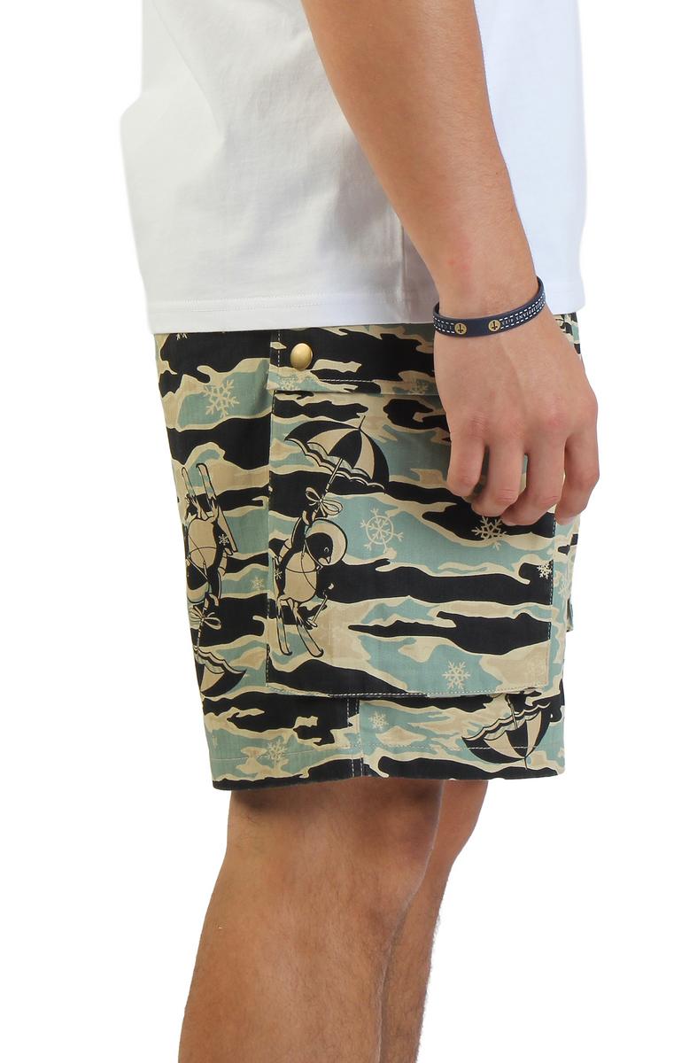 Camo Cargo Shorts Image 4