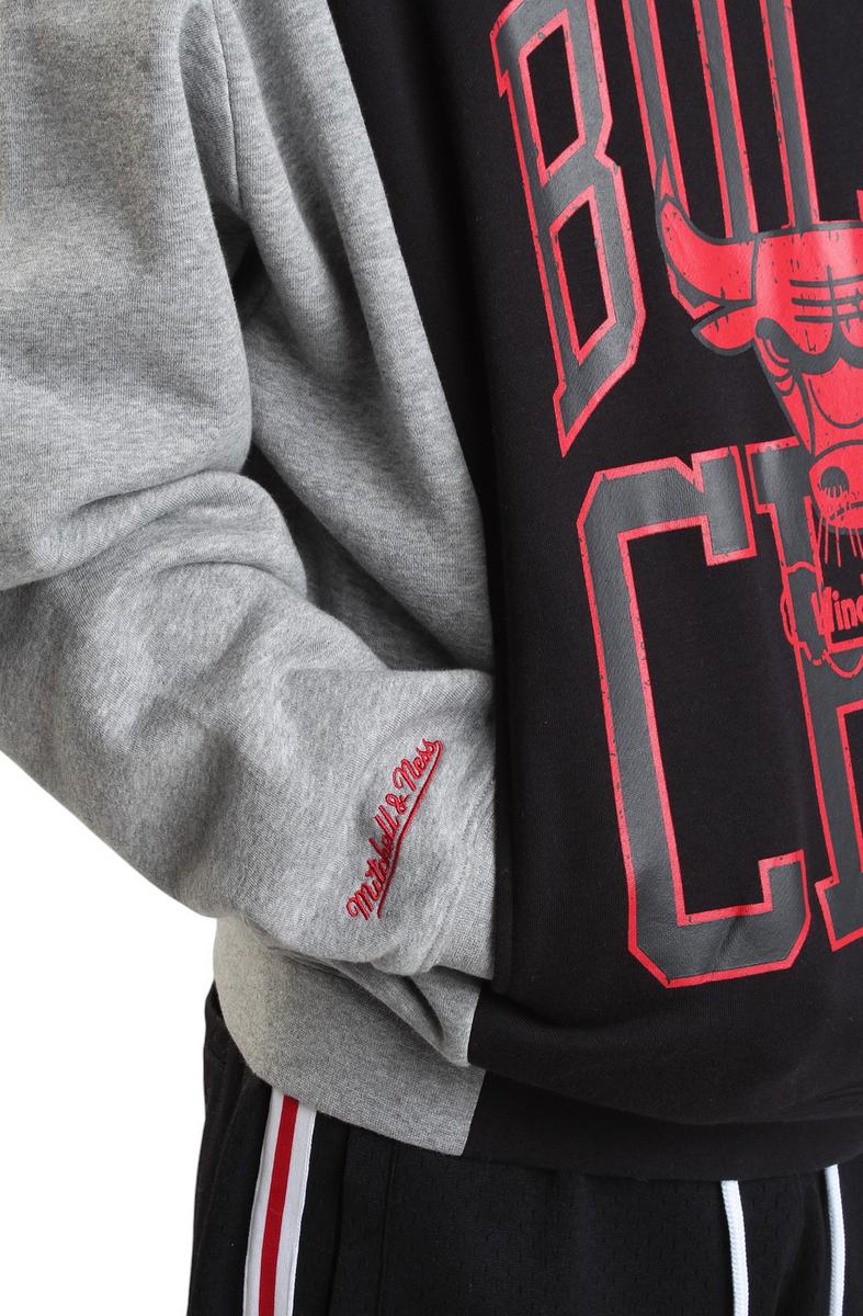 NBA Chicago Bulls Split 3 Crewneck Sweater Image 5