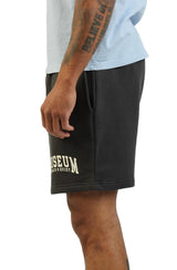 UMPQ Sweatshorts Image 2