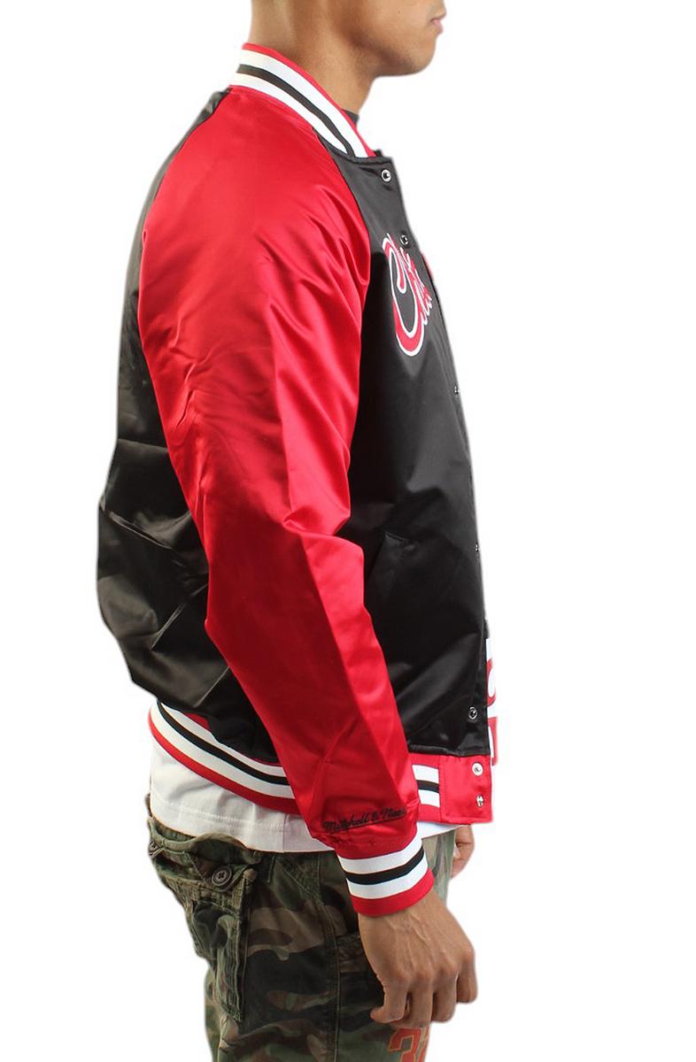 NBA Chicago Bulls Vintage Logo Satin Jacket  Image 5