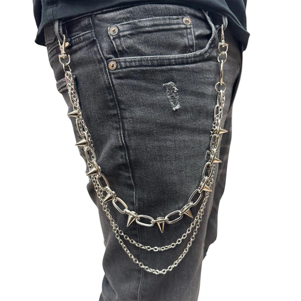 Spiked Wallet Chain Image 1
