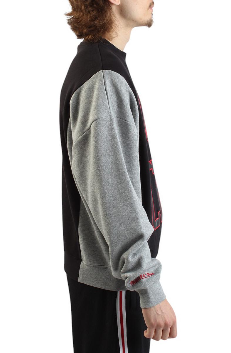 NBA Chicago Bulls Split 3 Crewneck Sweater Image 4
