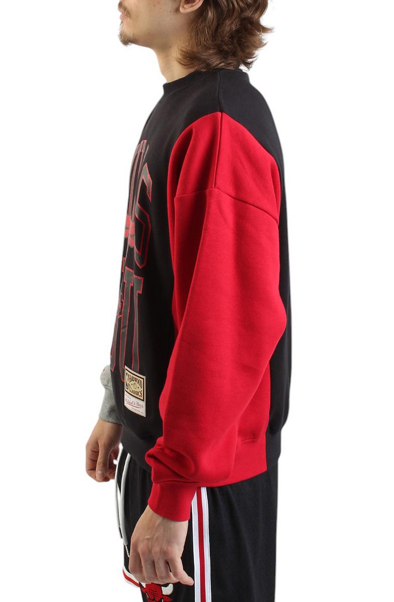 NBA Chicago Bulls Split 3 Crewneck Sweater Image 2