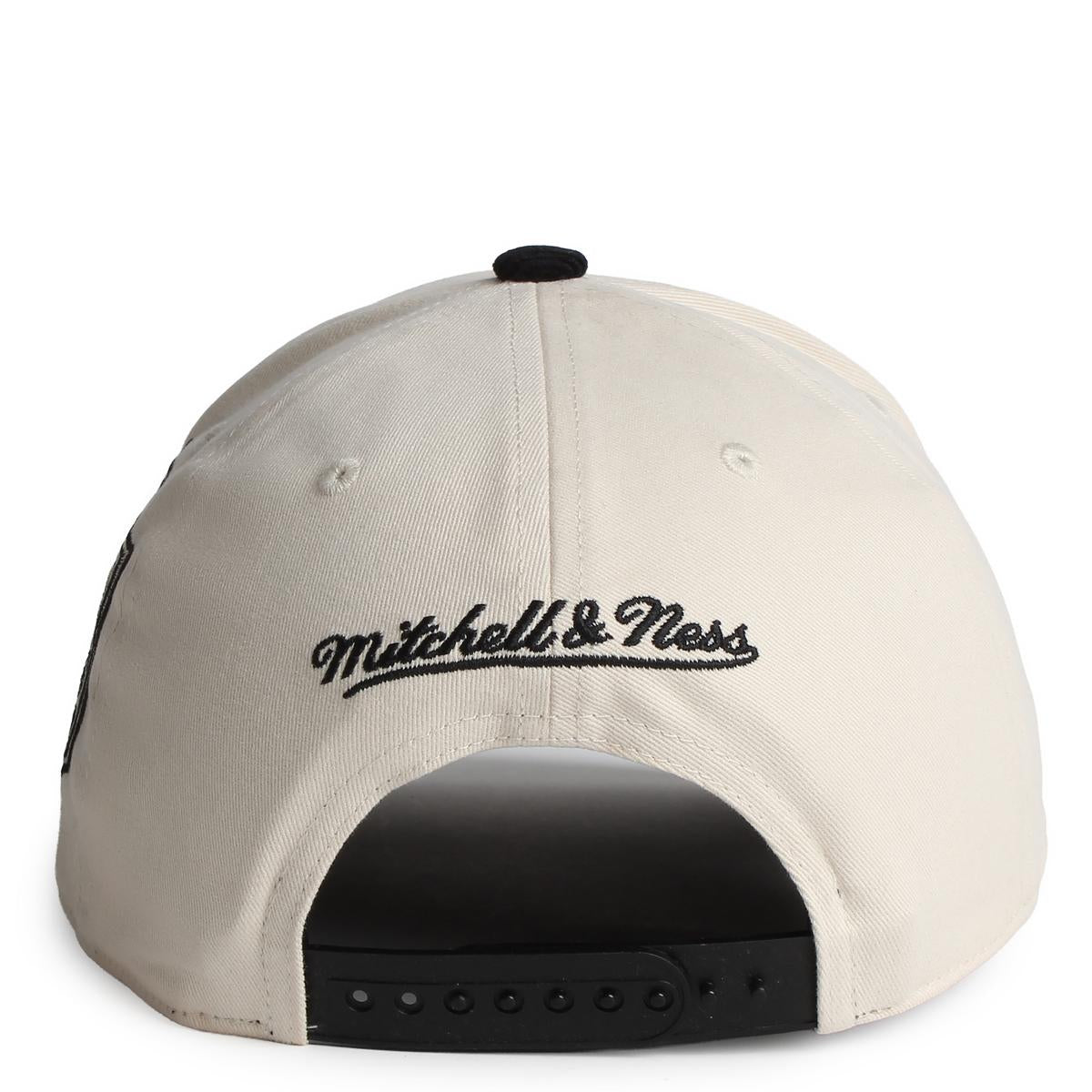 NHL Los Angeles Kings Fall Corduroy Pro Crown Snapback Hat Image 4