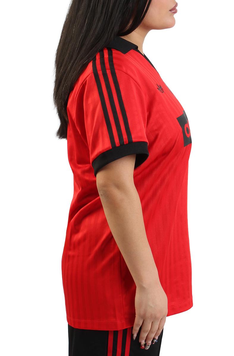 Graphic Soccer-Inspired Jersey Image 4