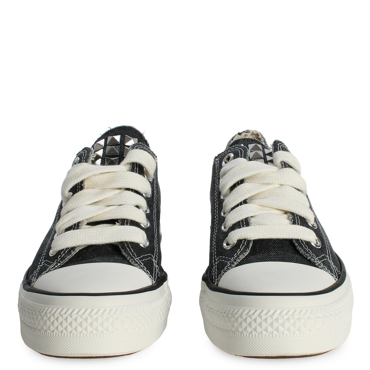 Chuck Taylor Throwback Distressed Studs Image 5